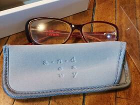 A New Day 193033248935 Womens Reading Glasses With Soft Case 2.50 Red Frame In Box
