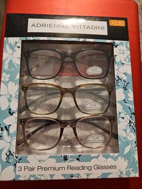 Adrienne Vittadini 800414581580 Designer Reading Glasses 2.50 New Eyeglasses