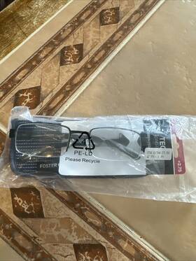1017946 Foster Grant Mens Reading Glasses Tech Eastwood Black 2.75 Enhanced Vision New