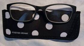 1018258-200 Foster Grant Inch Lucille Reading Glasses Ladies Black White Polka Dots And Case Nwt