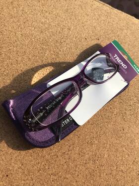 1019559200 Foster Grant Trend Dazzling Prp 1.75 Reading Glasses Readers 55/17/130