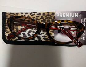 Foster Grant 193033089484 Cora Reading Glasses 1.75 Tortoise Style With Case New