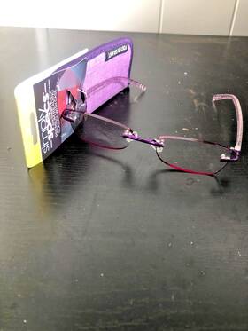 Foster Grant 193033090077 Simply Specs Premium Reading Glasses With Case 1 75