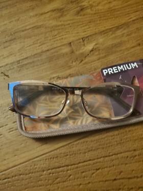 E216 Foster Grant 193033508930 Simply Specs Jocelyn Ros 2.00 Reading Glasses Readers Rose