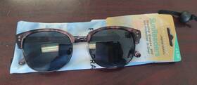 T171.1 Foster Grant 193033520222 Sunreaders Viv Tor 1.50 Sunglasses Tortoise Reading Shades