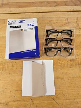 Foster Grant 193033762387 3 Pk 2.5 Womens Design Optics By Fashion Cateye Reading Glasses