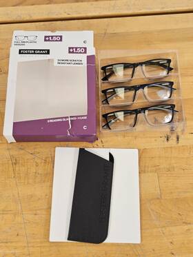 Foster Grant 193033762561 3 Pk 1.50 Mens Design Optics Classic Plastic Reading Glasses Black