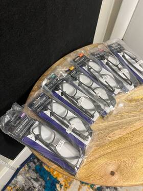 5015722 Foster Grant Corey Premium Reading Glasses Assorted Lot