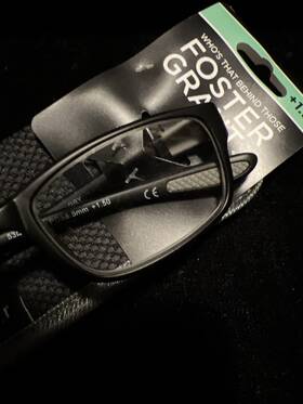 53-17-143 Foster Grant 887661140777 Readers 1.50 Scooter Black With Case Unisex Gift