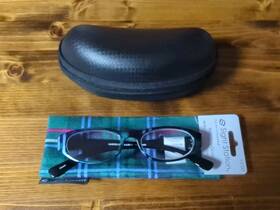 Foster Grant 887661678317 Sight Station Gabriella Grn 2.00 With Zipper Case