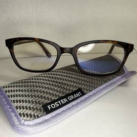 49-18-135 Foster Grant 887661890283 Readers 2.00 Shelia Case Brown Reduce Blue Light Cloth