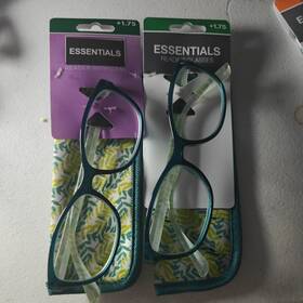 Gwyn-939 Foster Grant E297 Essentials Readers Gwyn 1.75 Reading Glasses Teal