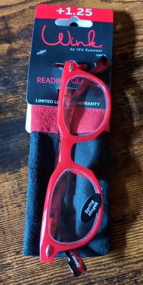 Icu Eyewear 078041085454 Wink By 1.25 Readers Reading Glasses New With Red Black Case