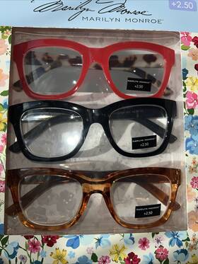 Marilyn Monroe 800414584659 Premium 3-pack Reading Glasses Readers 2.50 Really Red