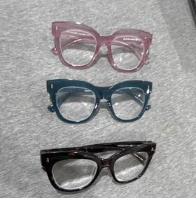 Ms24123 Max Studio Cat Eye Reading Glasses 3.00 Milky Lavender Blue Tortoise