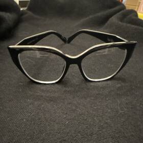 Nm326024 Nicole Miller Cat Eye Black Plastic Reading Glasses 2.00
