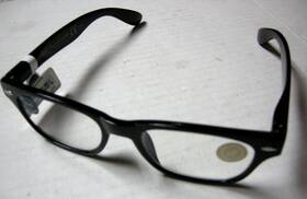 Peepers 070747248546 Reading Glasses By Blue Light Black Frames Strength 1.75 Brand New