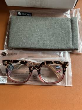 Peepers 070747300763 Showbiz Focus Blue Light Filtering Reading Glasses 2.25 New