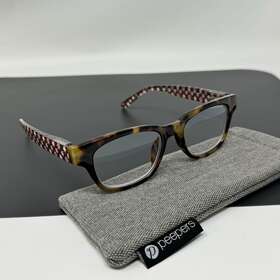 2603 Peepers By Peeperspecs Apres Ski Focus Reading Glasses 1.50