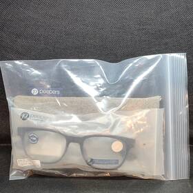 3386150 Peepers Kim Progressive Reading Glasses 1.50 Blue Light Black Square
