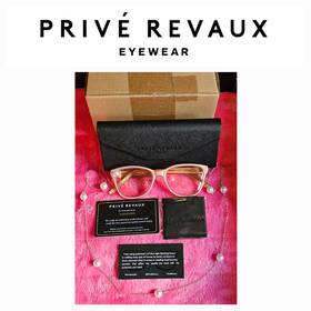 A386297 Priv Revaux Prive Speak Easy Blue Light Readers With Pearl Chain Beige/mfr Package