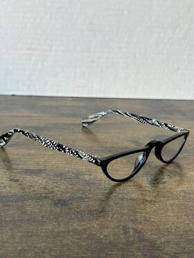 12543 Scojo New York Reading Eye Glasses Eyeglasses Black White Zebra Varick St