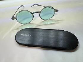 Thinoptics 810017548347 Manhattan Blue Light Blocker Glasses With Black Milano Case 2.00