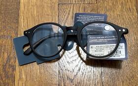 Universal Thread 196365849375 Womens Matte Black Round Blue Light Filtering Reading Glasses
