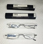 Magnivision Readers By Foster Grant (black) +2.50 Tube Case Included. Fixed Price $45.00.