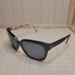 Vera Bradley Roanne Sunglasses Coral Floral Print Black Frame Uv 400 58MM. Fixed Price $39.07.