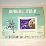 Haiti Apollo 11 Moon Landing Souvenir Sheet 2.00 Mnh Space Stamp Blue Green. Fixed Price $6.97.