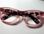 New +2.50 Betsey Johnson Pink & Tortoise Thick Frame Reading Glasses Readers. Fixed Price $21.99.