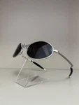 Oakley Vintage WIRE1.0 Sunglasses Sliver Frame Black Lenses. Fixed Price $118.23.