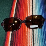 Bcbg Max Azria +2.00 Reading Sunglasses Brown Tortoise Readers New Qty. Fixed Price $19.99.