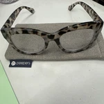 Peepers Reading Glasses Center Stage Gray Tortoise Blue Light Filtering +1.50. Fixed Price $14.97.