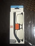 Sharper Image Foster Grant Snapping Case Reading Glasses +2.00. Fixed Price $24.99.