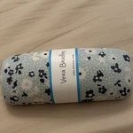 Vera Bradley Floating Ditsy Hard Case For Glasses Youth Floral Blue Felt Lining. Fixed Price $14.99.