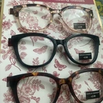 New! Reading Glasses +2.00 Fashion Readers 3 Pack Marilyn Monroe - Gorgeous!. Fixed Price $32.70.