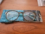 Foster Grant Bryn 1.00 Strength Reading Glasses New With Case. Fixed Price $14.75.