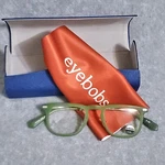 Readers PWR-0 Small Fry Matte Green Nib Fashion Zero Power. Fixed Price $24.95.