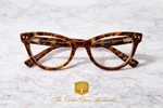 Eyebobs Sugar Readers +2.25 Tortoise Cat Womens Reading Glasses Handmade. Fixed Price $32.95.
