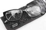 Foster Grant Roxanna 2.00 Reading Glasses With Case : Black 51 18-142 New. Fixed Price $8.73.
