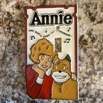 Vintage 1977 Annie Light Faceplate. Fixed Price $6.99.