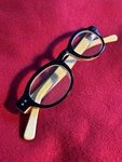 A.j. Morgan 69163 Black Cream Oval Reading Glasses +1.75 Readers. Fixed Price $12.00.
