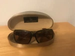 Guess Collection Used Fashionista Safari Unisex Hinged Sun Glasses Frames & Case. Fixed Price $16.00.