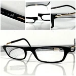 Clic Magnetic Expandable Reading Glasses Black Shell +2.50 (used). Fixed Price $65.00.