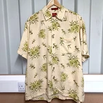 Ez's Mens Top Shirt Yellow Green Size Large Hawaiian Floral Vintage Button Up. Fixed Price $26.86.