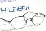 Judith Leiber White Gold Fashion Readers +2.0 Powered Oval Womens Glasses. Fixed Price $8.86.