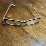 Brighton Vienna Heart Folding 48 18 Reading Glasses Silver-tone Decorative Tin. Fixed Price $35.00.