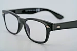 Peepers 2485 Clark +3.0 Blue Light Reading Glasses Full Rim Rectangle Classic. Fixed Price $26.99.